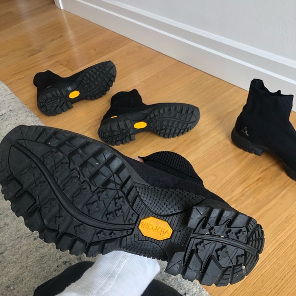 1017 ALYX Men’s Black Hiking Boot Stretch-knit - Picture 9 of 13